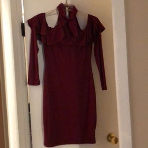 Sexy cold shoulder maroon dress